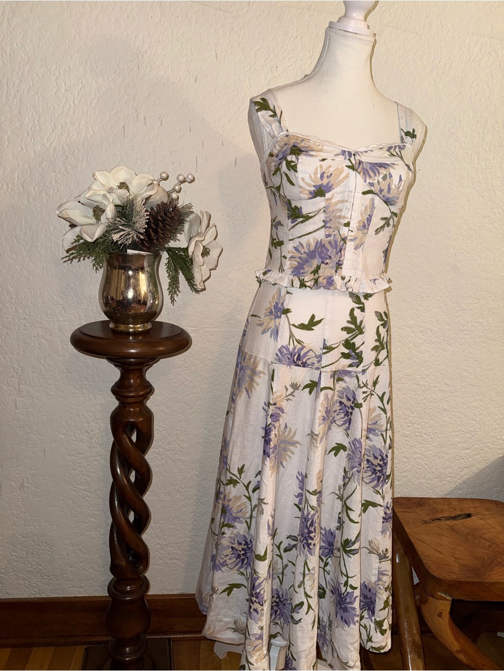 Reformation Anatolia Corset Tank & A-Line Midi Skirt linen Set white floral sz 4 - Picture 4 of 16